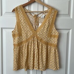 NWT Tank Top. 1110